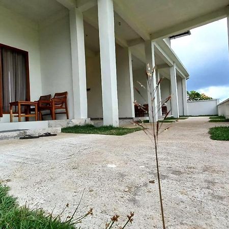 Green Rinjani Bayan Екстериор снимка